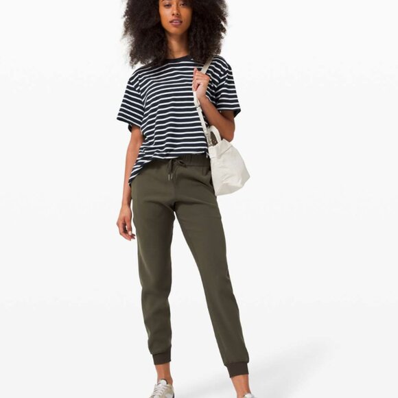 Lululemon All Yours Boyfriend Tee - Navy & White Stripes - Picture 2 of 7